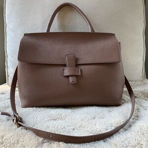 NWT Gianni Notaro Elegant Taupe Leather Handbag Crossbody
